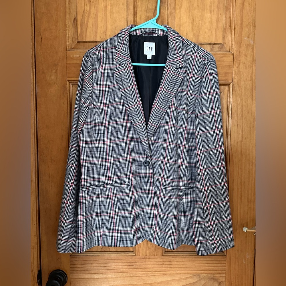 GAP Women's Checkered Blazer - Black, Red, and White